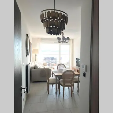 Le Bleu By Avecoeur 塞特港